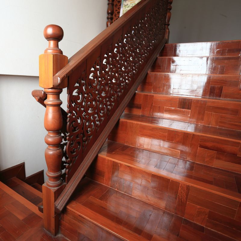 Wooden Staircase Railings